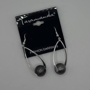 Taramanda Sculptural Drop Earrings | Silver Teardrop with Charcoal Bead